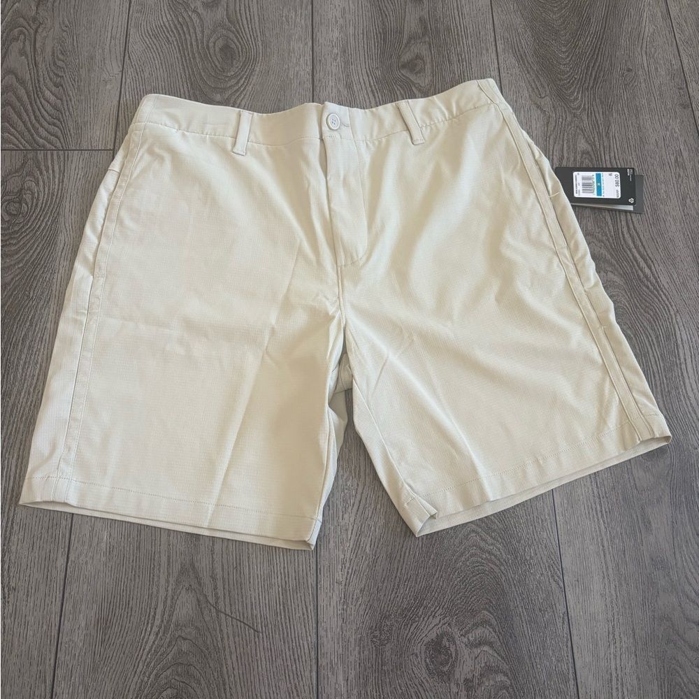 Under armour Men's Cream Shorts